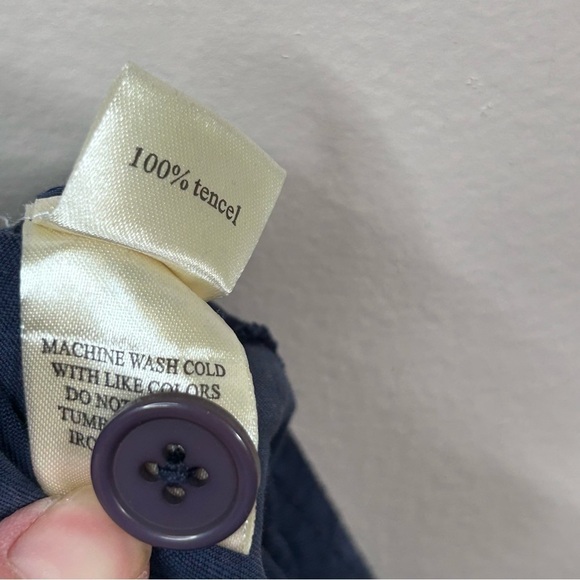 dylan clothing Tencel Cargo Shorts Cuffed and Belted Navy Size 10 - Picture 4 of 9